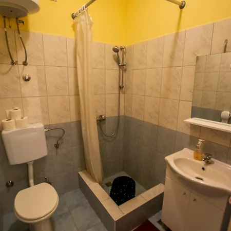 Appartamento By The Sea Starigrad, Paklenica - 25400