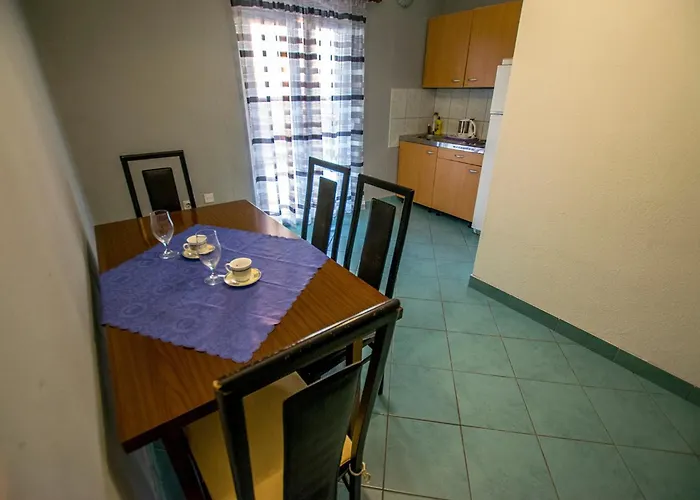 Apartamento By The Sea Starigrad, Paklenica - 25400 Starigrad Paklenica